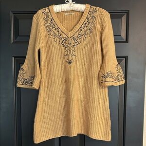 Chic Mustard Knit Tunic with Embroidery